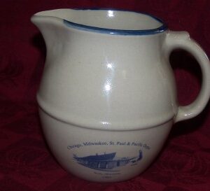 Red Wing 5” Pitcher